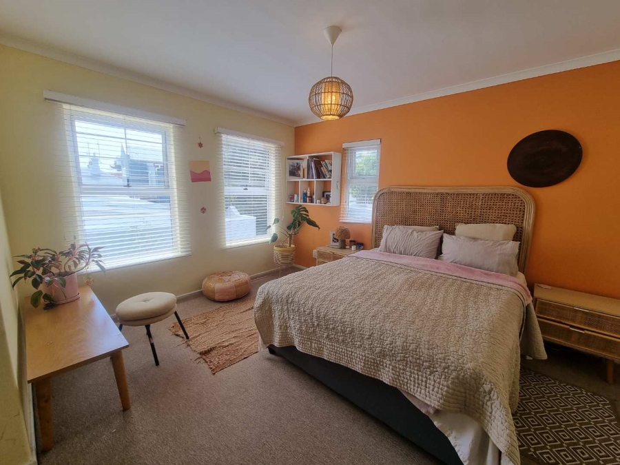 To Let 2 Bedroom Property for Rent in Claremont Upper Western Cape